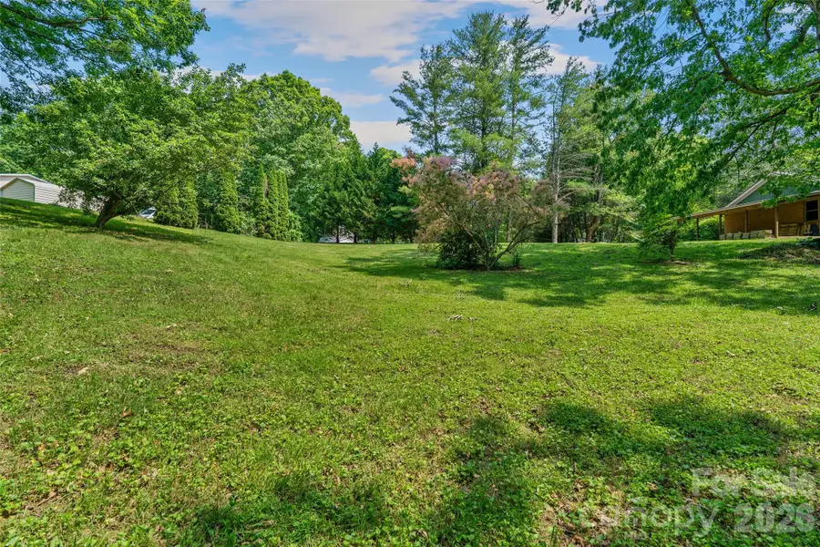18 Luckenbach Drive, Fairview, NC 28730 - #3