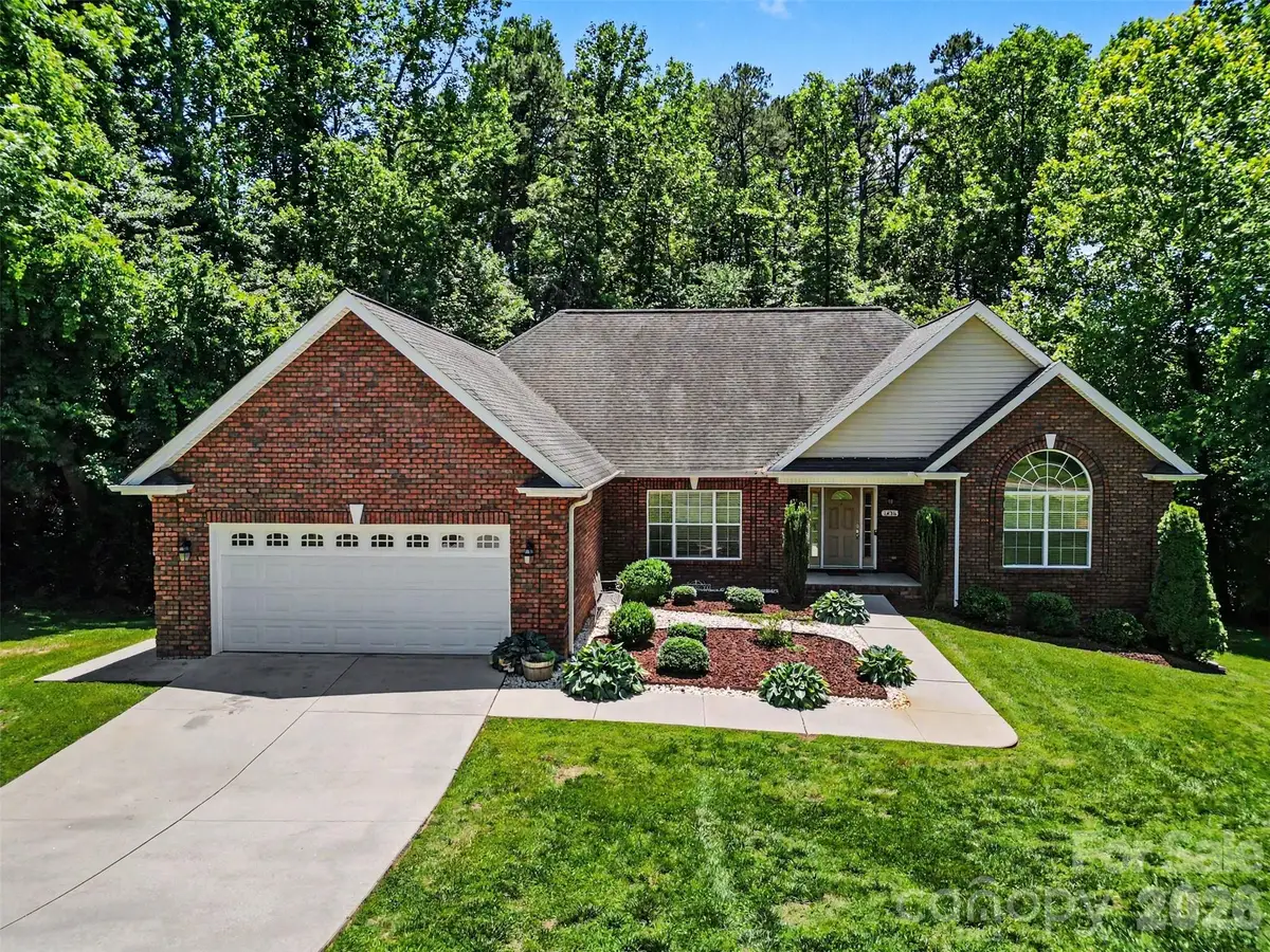 1436 20th Avenue Place Ne, Hickory, NC 28601 - #1