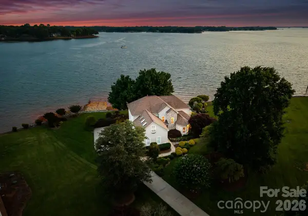217 Westpaces Road, Mooresville, NC 28117