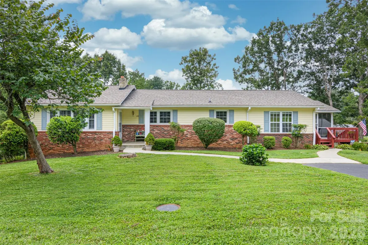 352 Cedar Lane, Arden, NC 28704 - #1