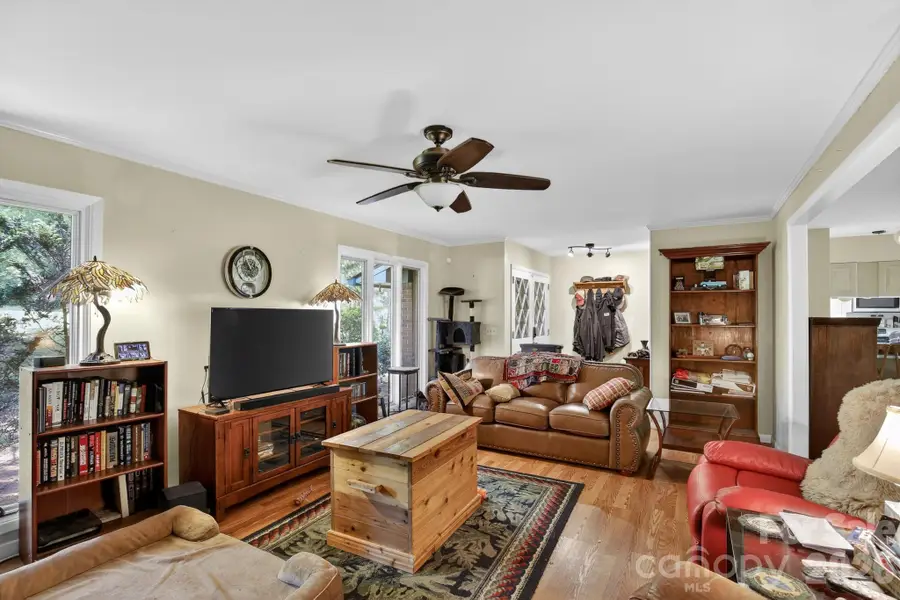 186 Catherine Drive, Columbus, NC 28722 - #3