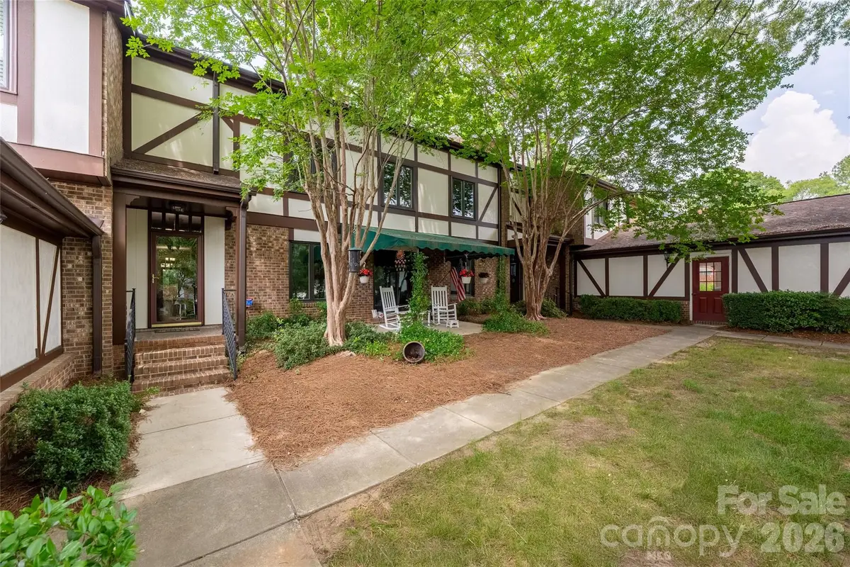 7226 Quail Meadow Lane, Charlotte, NC 28210 - #1