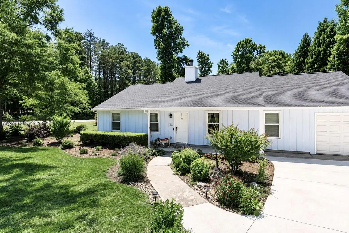 105 Lake Top Lane, Statesville, NC 28677 - #1
