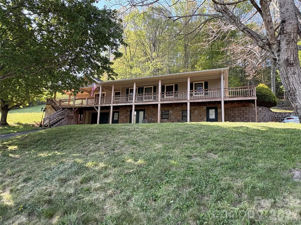 299 Mcdowell Lane, Burnsville, NC 28714 - #1