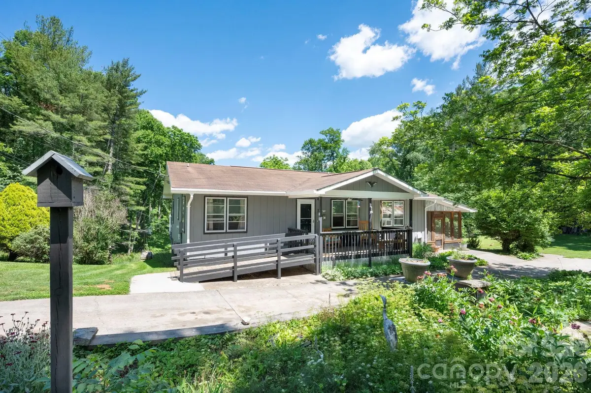 30 Reeves Drive, Burnsville, NC 28714 - #1