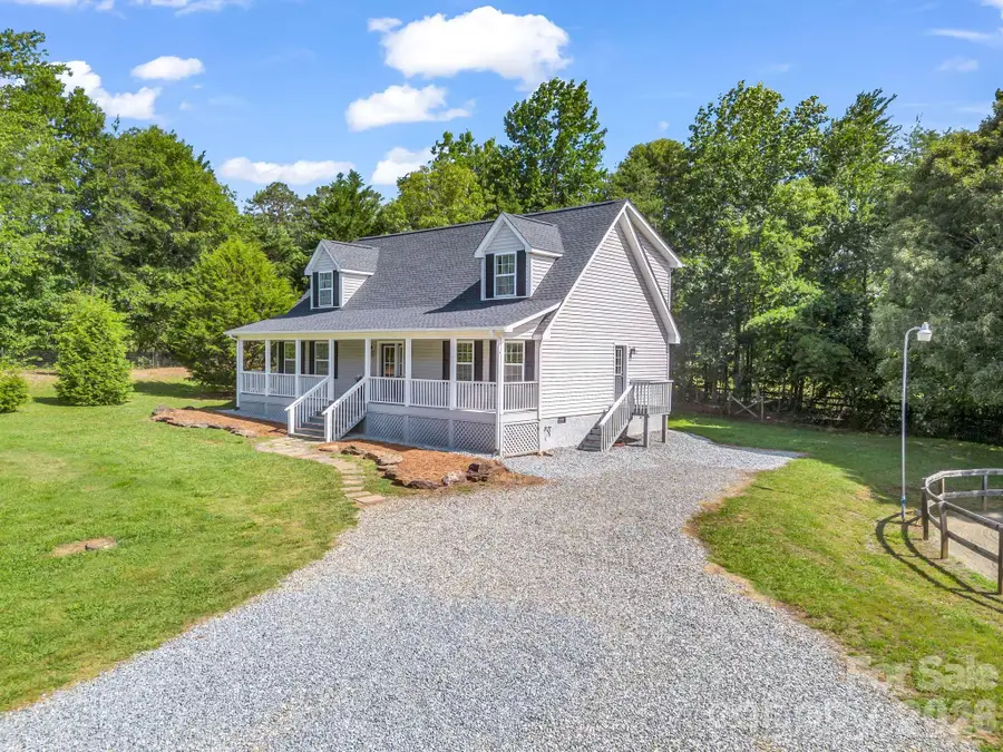 271 Collinsville Road, Columbus, NC 28722 - #2