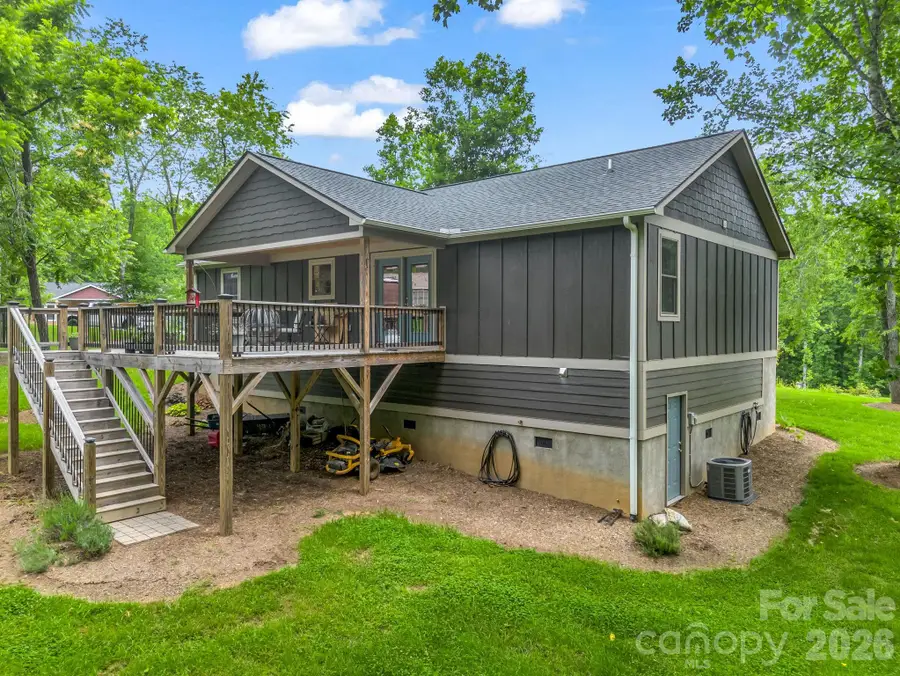100 Walt Drive, Hendersonville, NC 28792 - #3