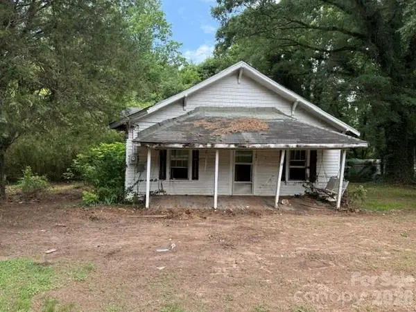 5645 King Wilkinson Road, Denver, NC 28037