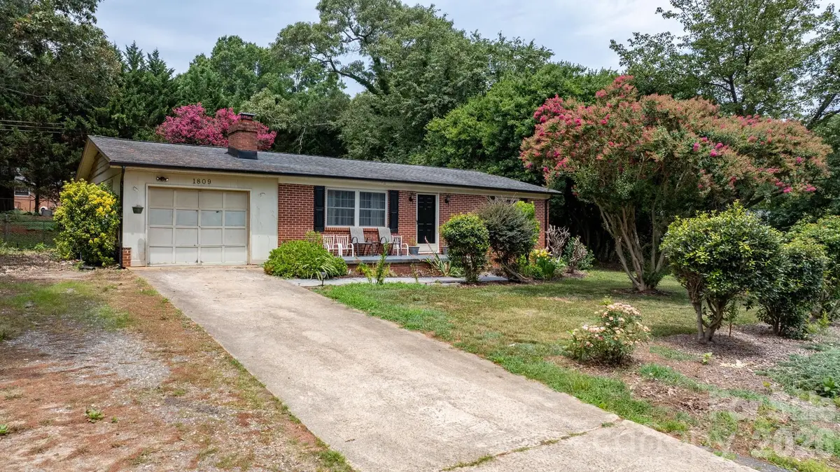 1809 31st Street Ne, Hickory, NC 28601 - #1