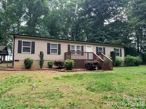 975 Jay Burke Road, Taylorsville, NC 28681
