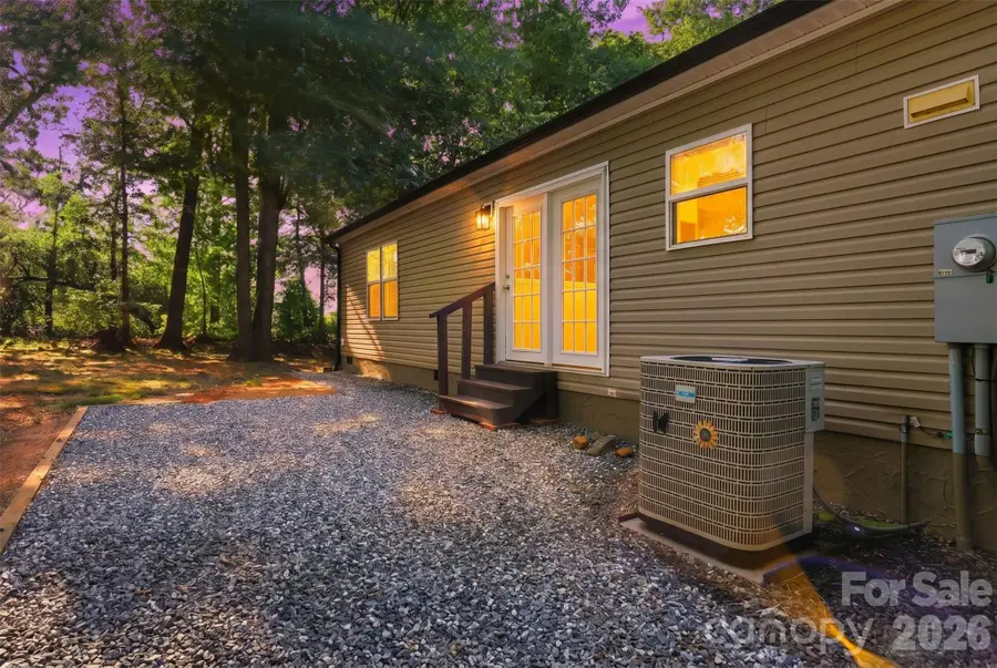 975 Jay Burke Road, Taylorsville, NC 28681 - #3