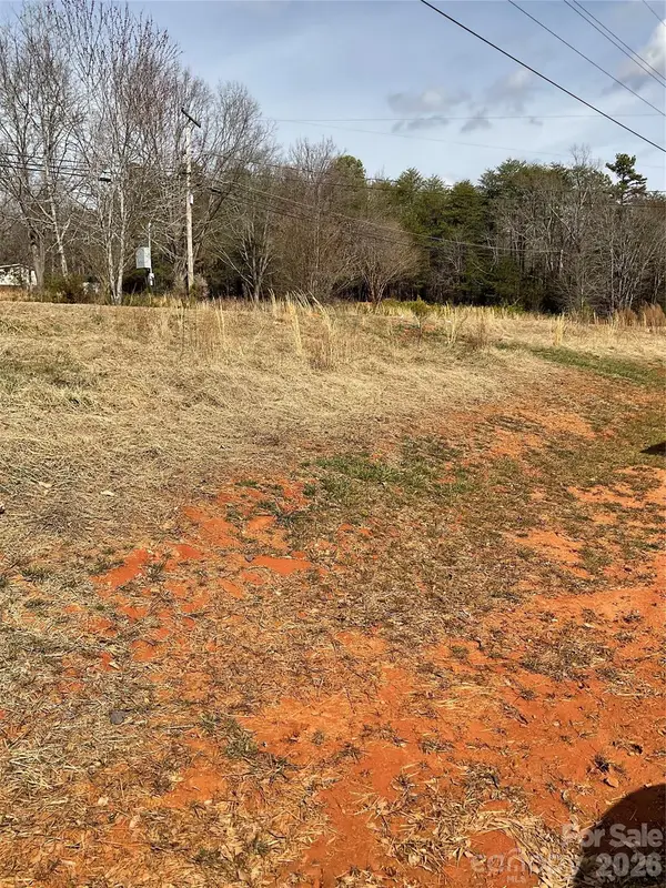 293 S Pea Ridge Road, Mooresboro, NC 28114