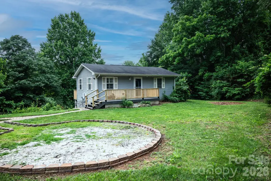 3122 Zion Church Road, Hickory, NC 28602 - #3