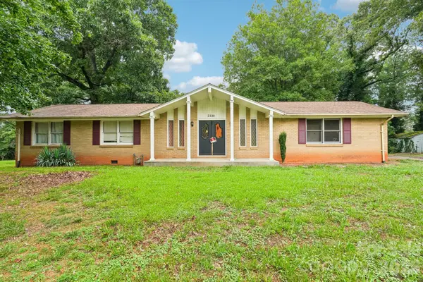 2130 23rd Street Place Ne, Hickory, NC 28601
