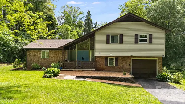 32 Mayfair Drive, Candler, NC 28715