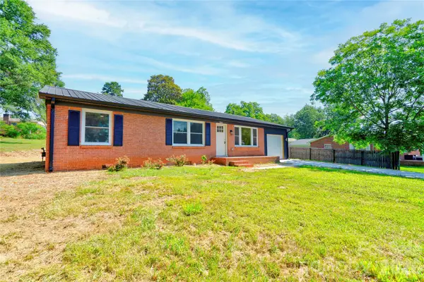 2994 Lutz Boulevard, Newton, NC 28658