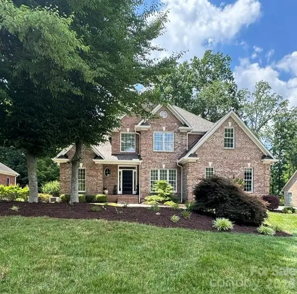 4017 Foxes Trail, Cramerton, NC 28032