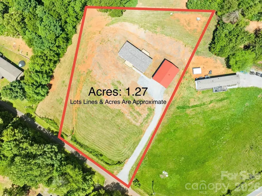 4051 10th Avenue Drive Sw, Hickory, NC 28602 - #2