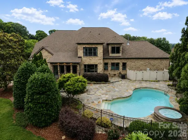142 Riverchase Lane, Mooresville, NC 28115