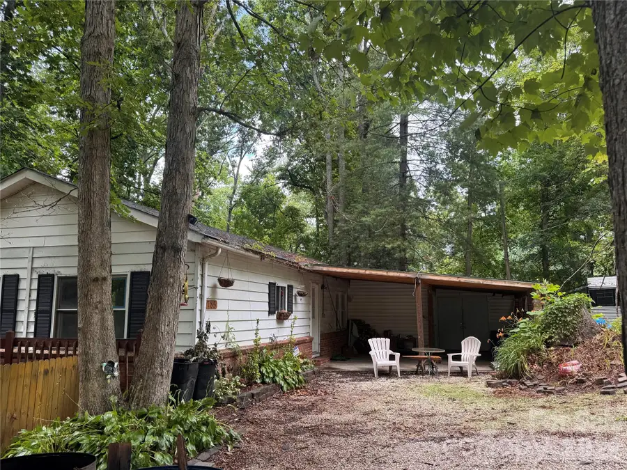 785 Hutch Mountain Road, Fletcher, NC 28732 - #3