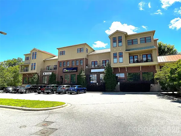 475 S Church Street #H, Hendersonville, NC 28792