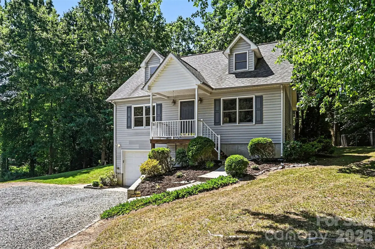 9624 Forest Drive, Charlotte, NC 28216 - #1