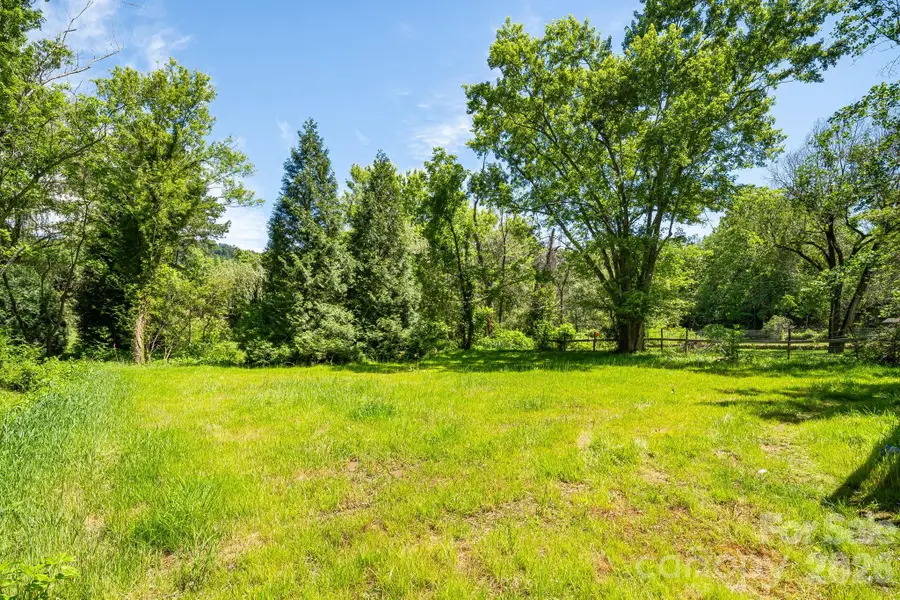 468 Beaverdam Road, Asheville, NC 28804 - #3