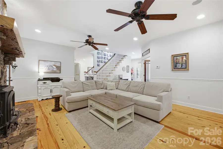227 Black Bear Cove, Clyde, NC 28721 - #3