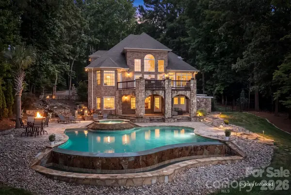 151 Eagle Chase Lane, Troutman, NC 28166