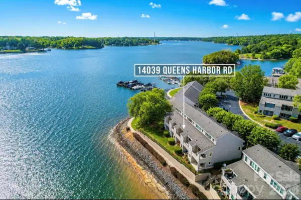 14039 Queens Harbor Road, Charlotte, NC 28278