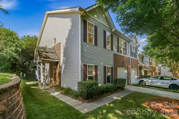 16936 Commons Creek Drive, Charlotte, NC 28277