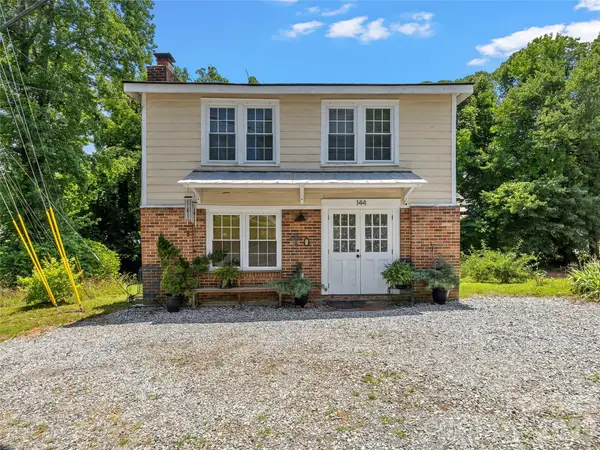 144 E Howard Street, Tryon, NC 28782