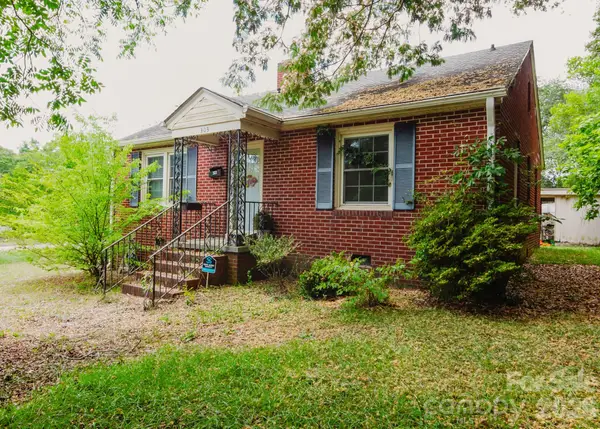 303 Myrtle Avenue, Hamlet, NC 28345