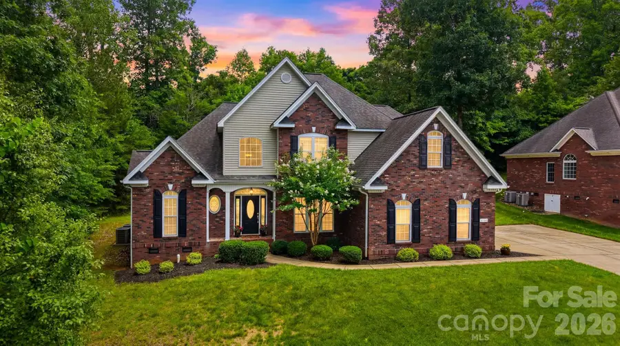 1110 Mayfield Circle Nw, Conover, NC 28613 - #2