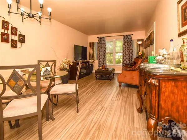 2890 Carriage Drive, Winston Salem, NC 27106