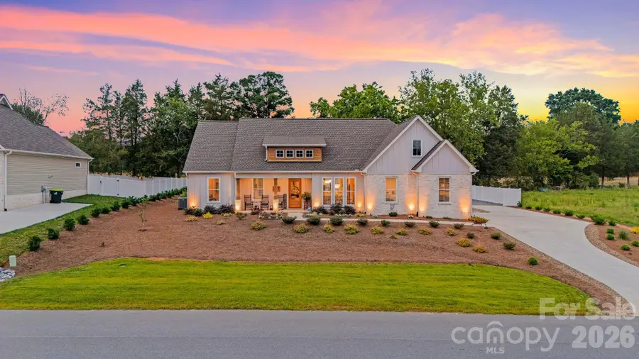 207 Wynnfall Drive, Lexington, NC 27295 - #2