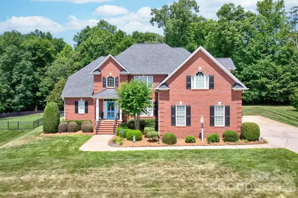 5633 Old Town Lane, Gastonia, NC 28056