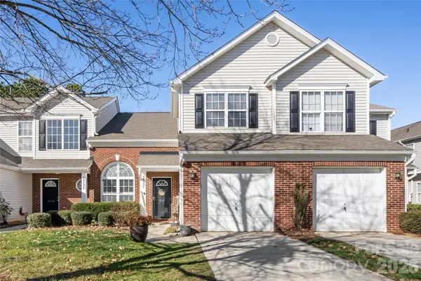 2737 Mill Valley Court, Matthews, NC 28105