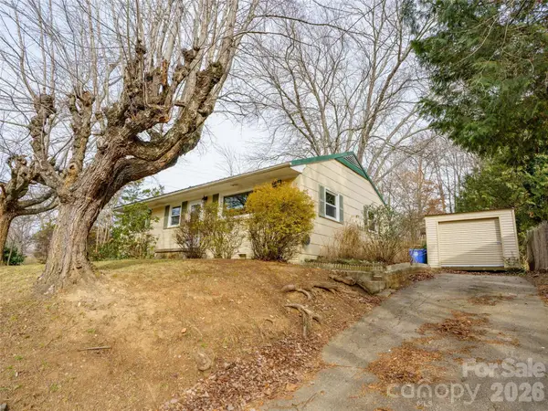 184 London Road, Asheville, NC 28803