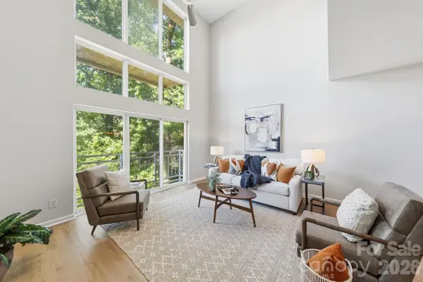 3825 Picasso Court, Charlotte, NC 28205