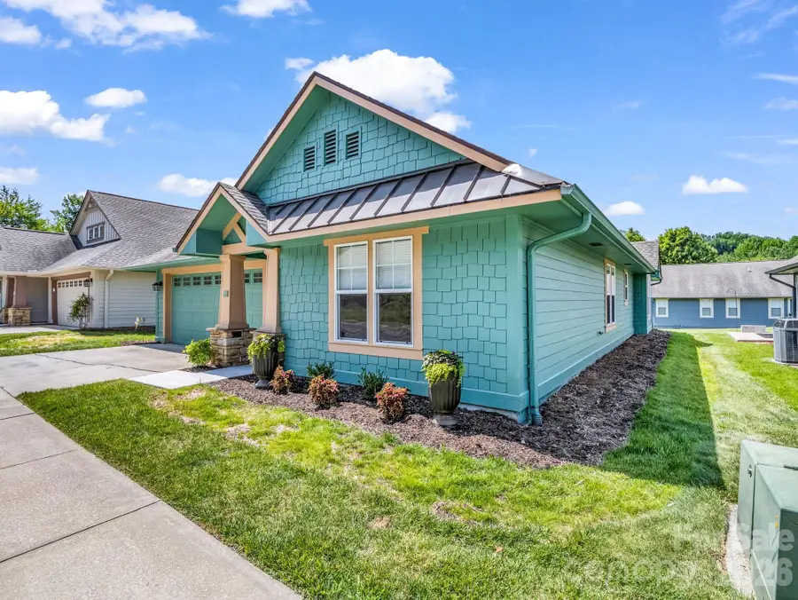 51 Barn Owl Way, Hendersonville, NC 28792 - #2