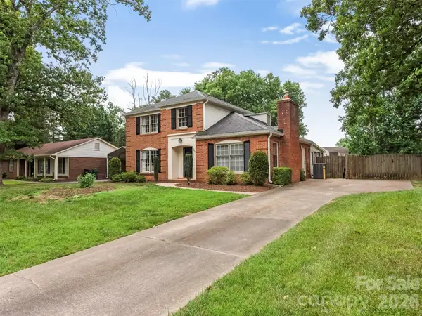 1429 Mcilroy Road, Charlotte, NC 28212