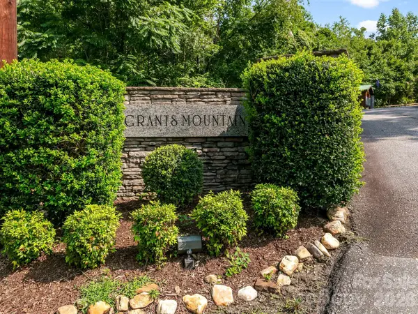 999 South View Court #46, Marion, NC 28752
