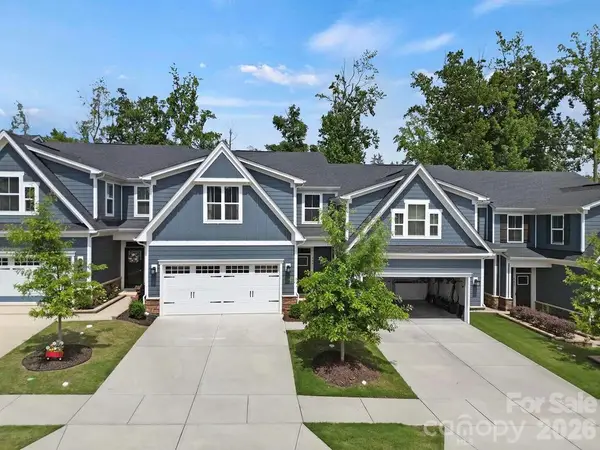 888 Prince Garret Way, Denver, NC 28037