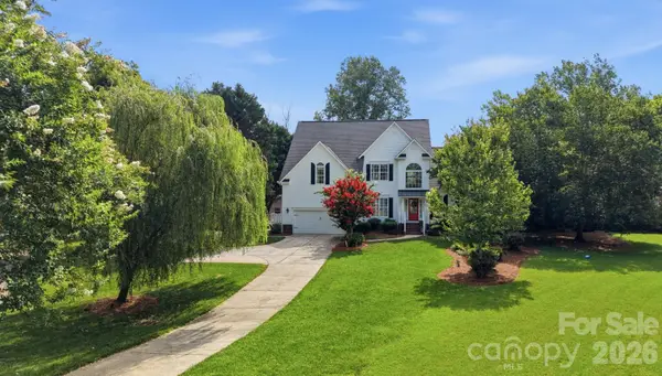 10203 Rougemont Lane, Charlotte, NC 28277