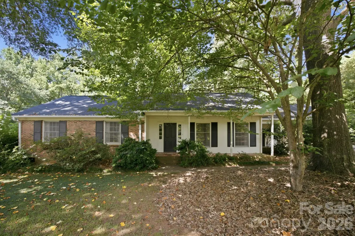 8801 Holiday Drive, Charlotte, NC 28215 - #1
