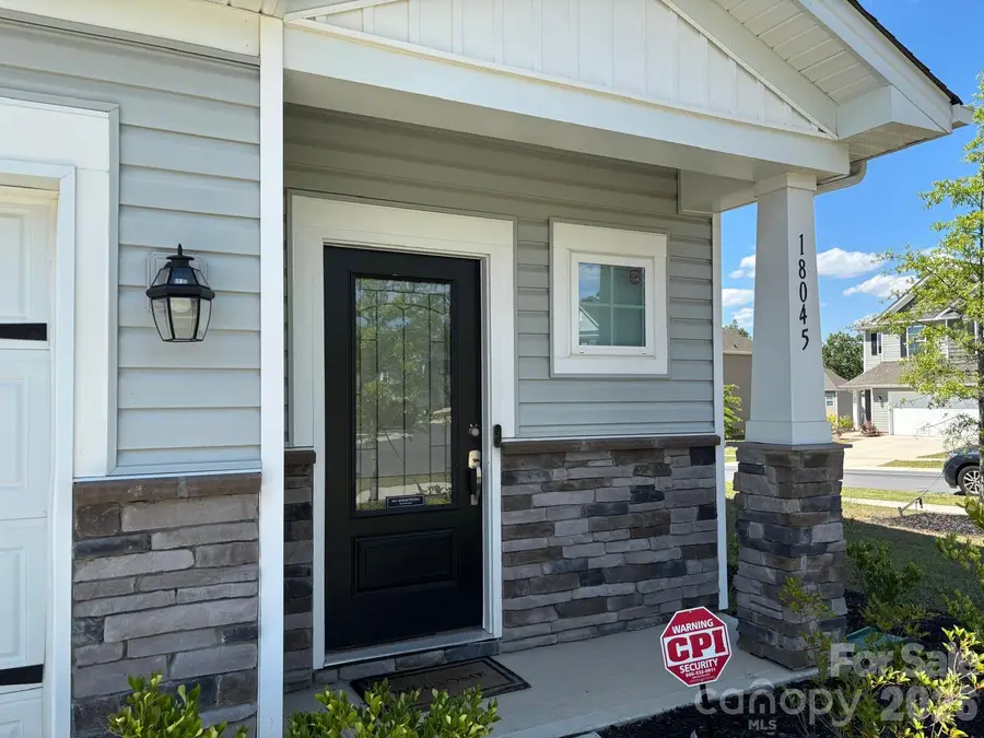 18045 Stark Way, Charlotte, NC 28278 - #3