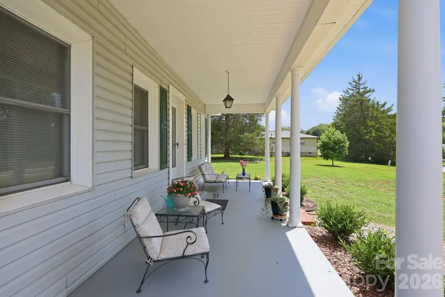 144 E Park Road, Ellenboro, NC 28040 - #2