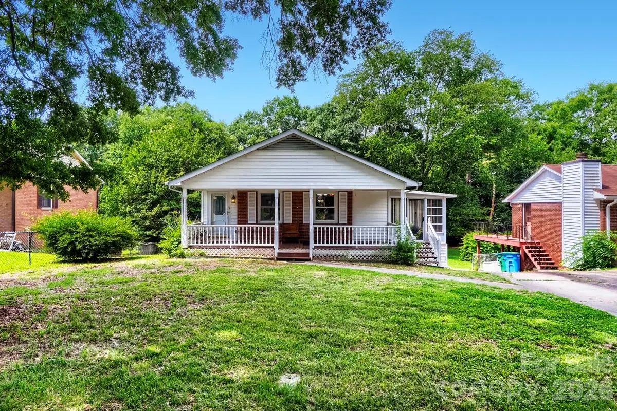 221 Eden Circle, Pineville, NC 28134 - #1