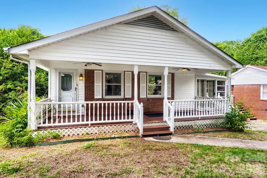 221 Eden Circle, Pineville, NC 28134 - #3